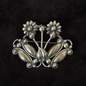 Vintage Sterling Silver Brooch